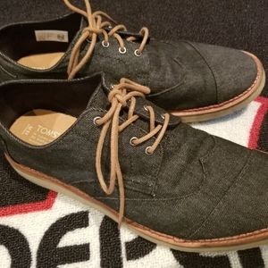 Men's size 11 Tom's Casual Shoes